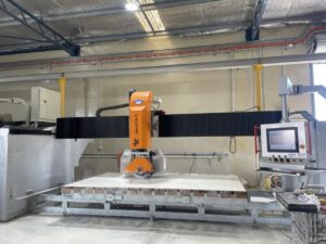 Máy cắt đá CNC 5 trục